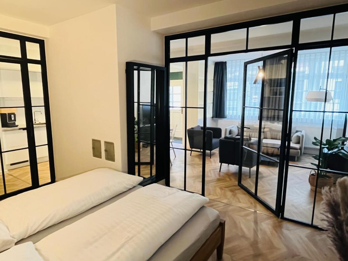 Ferienwohnungen An Der Salvatorkirche - Exklusiv-Apartments Mit Terrasse Coburg Exteriör bild